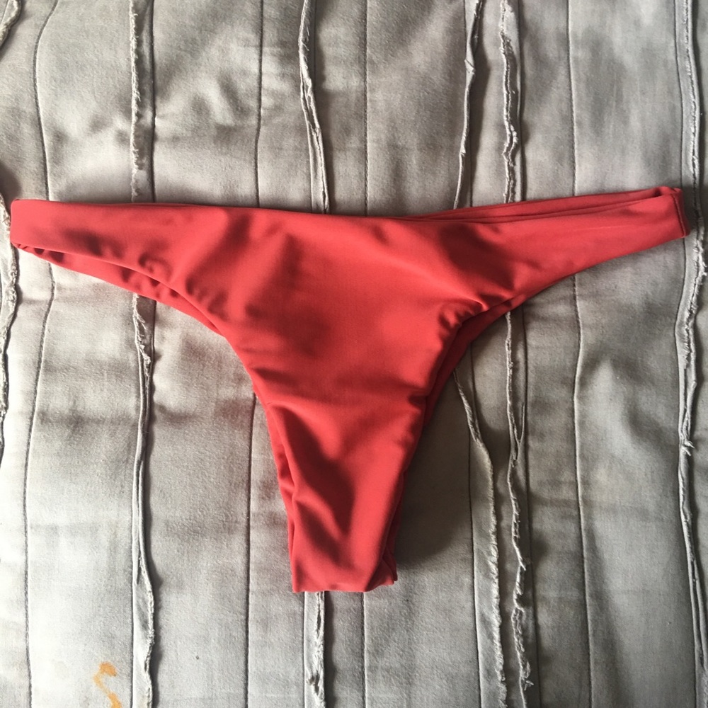 Mikoh Lahaina Bottom in red ginger